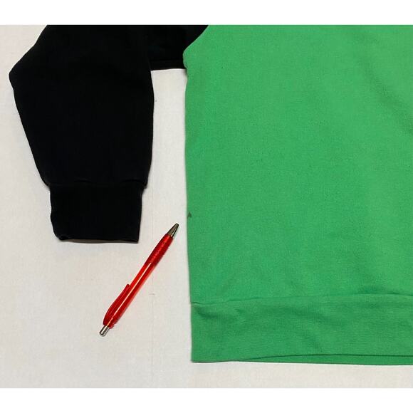 2021 Mad Engine Minecraft Creeper Boys Size XL Green Hoodie Spellout Graphic 6B - Picture 3 of 3